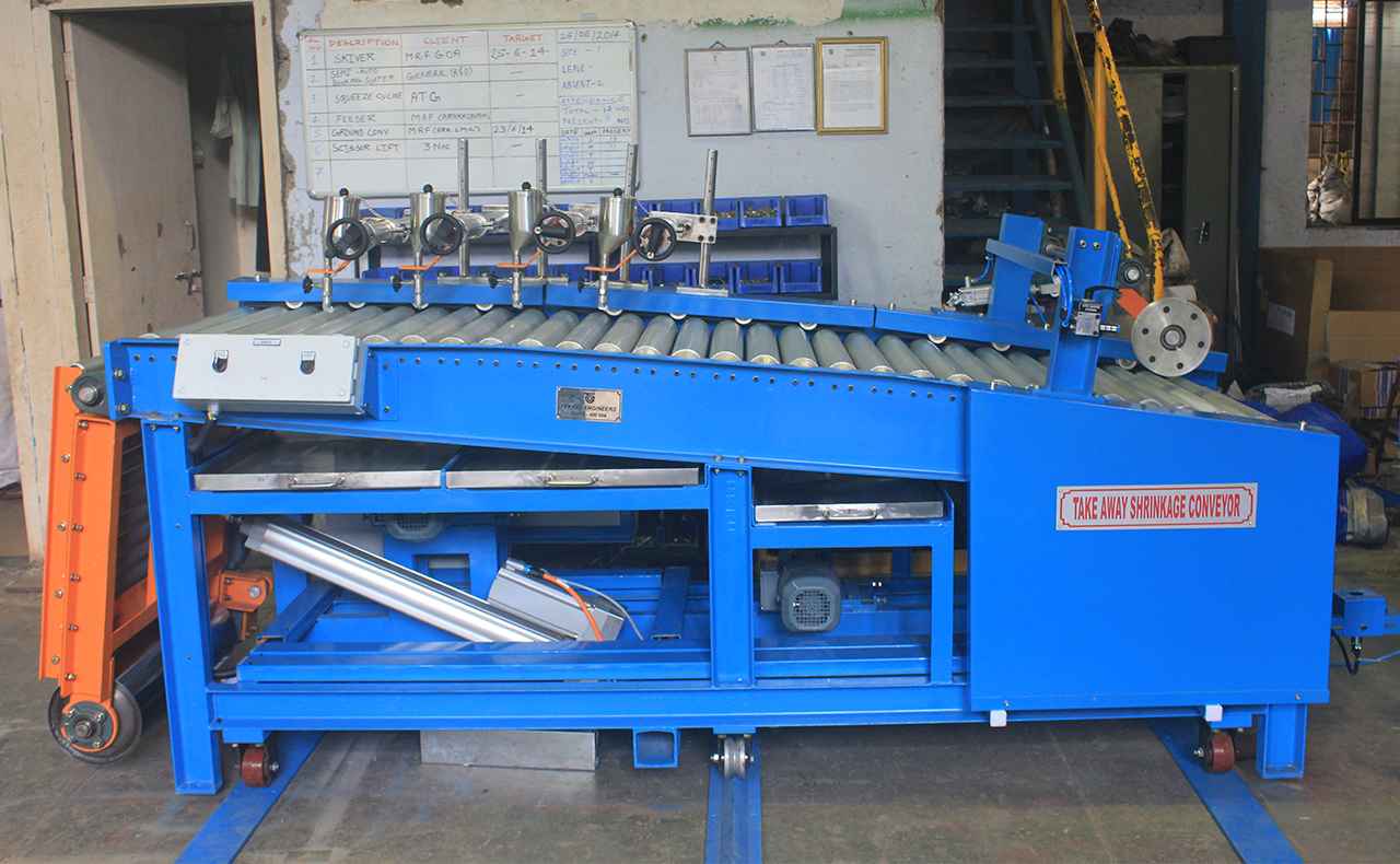 Take Away With Shrinkage Conveyor